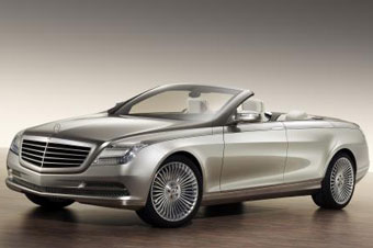 Mercedes Ocean Drive.  Mercedes-Benz