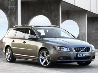 Volvo V70.  Volvo