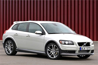    Volvo C30.  Desk Top Publishing 