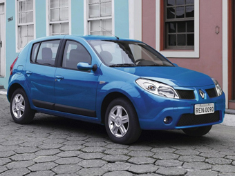 Renault Sandero.  Renault