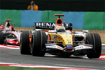  Renault       McLaren
