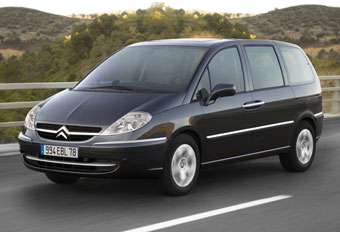 Citroen C8.  Citroen 