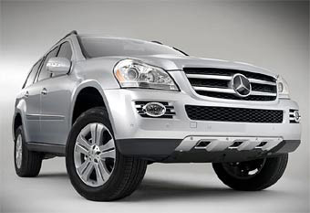 Mercedes GL.  Mercedes-Benz