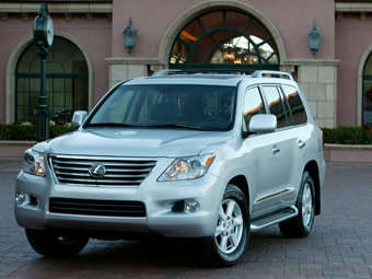 Lexus LX 570.  Lexus