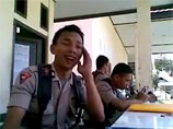    ,   YouTube     