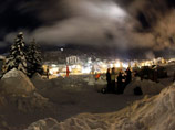      ,      .   OccupyWEF    : "           - 99% "