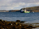         ,     Arctic Sunrise