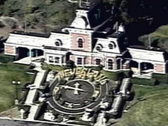    Neverland,  CNN,  