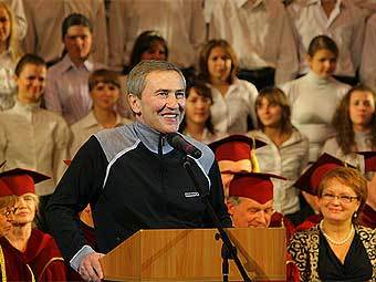  .    kmv.gov.ua
