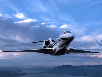  Cessna.  - 