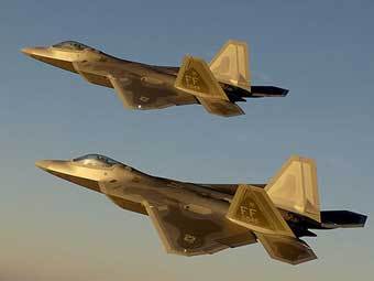 F-22.  Ben Bloker   www.f22-raptor.com