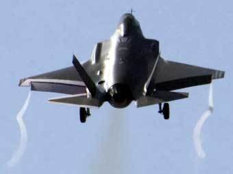 F-35 Lightning II.  Lockheed Martin.