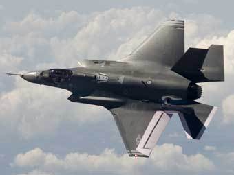  F-35 Lightning II.   .