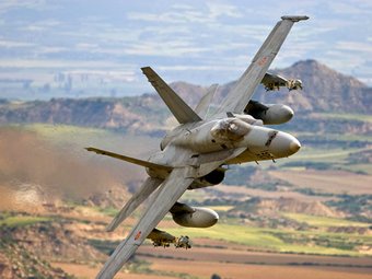 F-18  .     