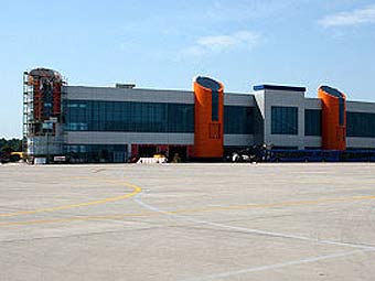  .    aeroport.ru 