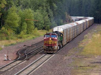     Burlington Northern and Santa Fe.  Ian Britton, Freefoto.com 