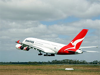  Qantas.    flightglobal.com