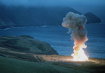 Пуск американской баллистической ракеты Minuteman 
III. Фото с сайта fas.org