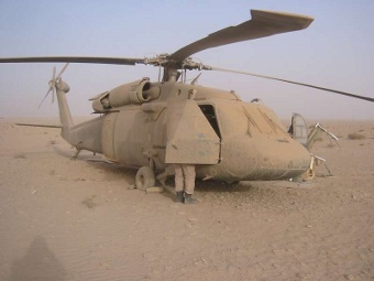 UH-60L  .    otosaigon.com
