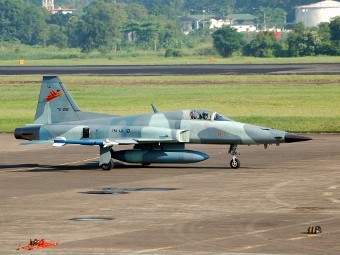 F-5E  .    indomiliter.wordpress.com