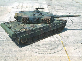 Leopard 2A4.    defenseindustrydaily.com