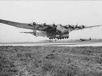 Messerschmitt 323 Gigant.  Bundesarchiv